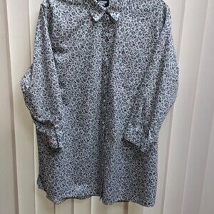 Lands End Women's floral button down 18T No Iron Supima 100% Cotton